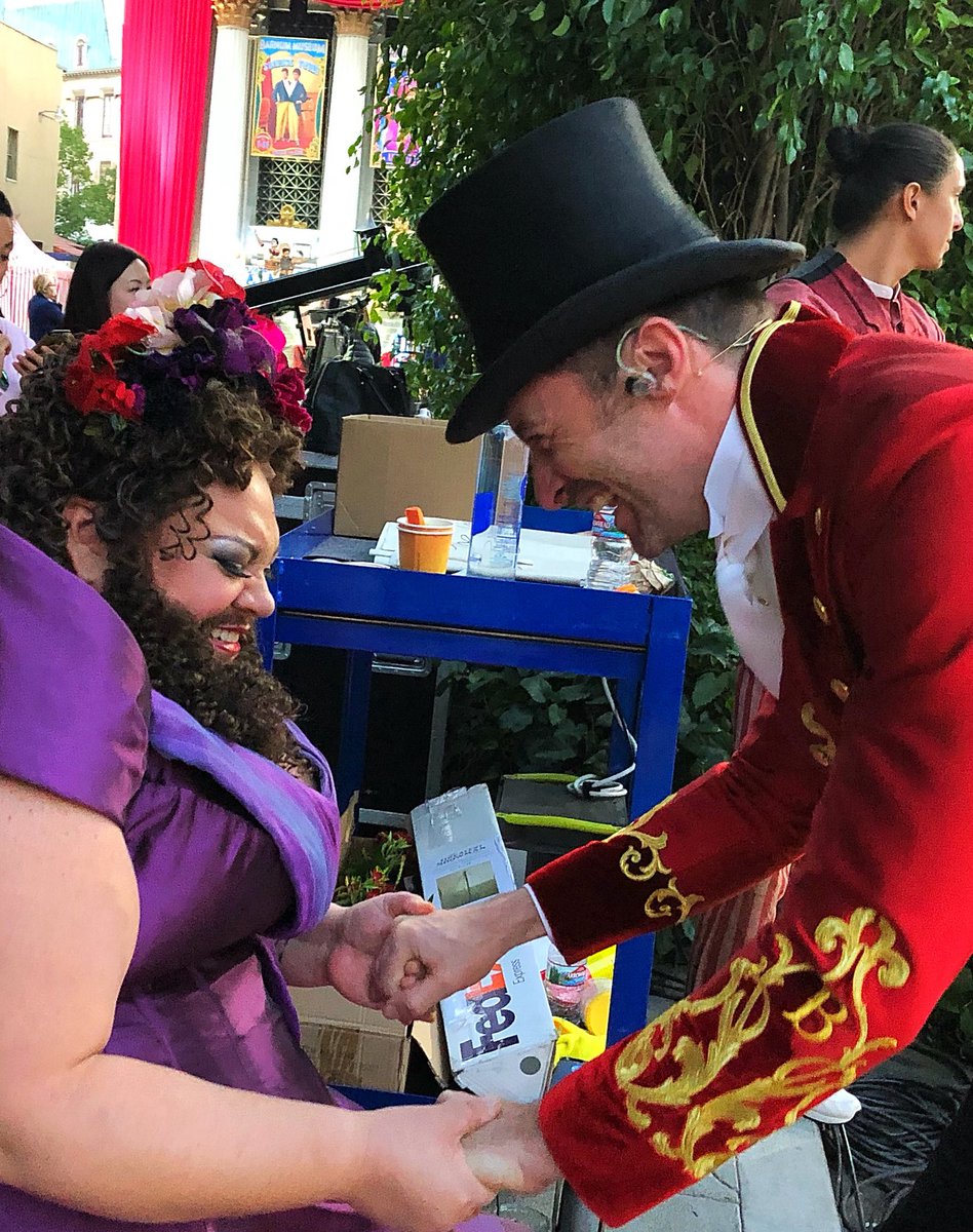 RealHughJackman's tweet photo. I don’t know another description for that performance lest for ... EXTRAORDINARY... @kealasettle It really is your fault @GreatestShowman @pasekandpaul #MG @Zendaya @ZacEfron @20thcenturyfox @AtlanticRecords #thisisme https://t.co/RTEMHqoBPC