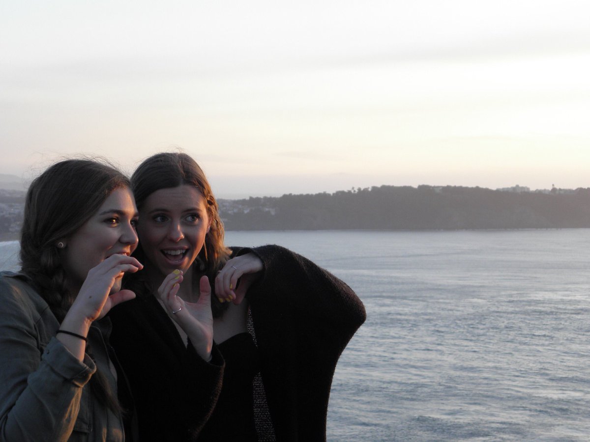 clara_malin's tweet photo. Happiest of birthdays to the julia berg🔞 love you to pieces💘💘 can’t wait to be roomies for a week :) @_juliaberg https://t.co/9wR0yOFWnz