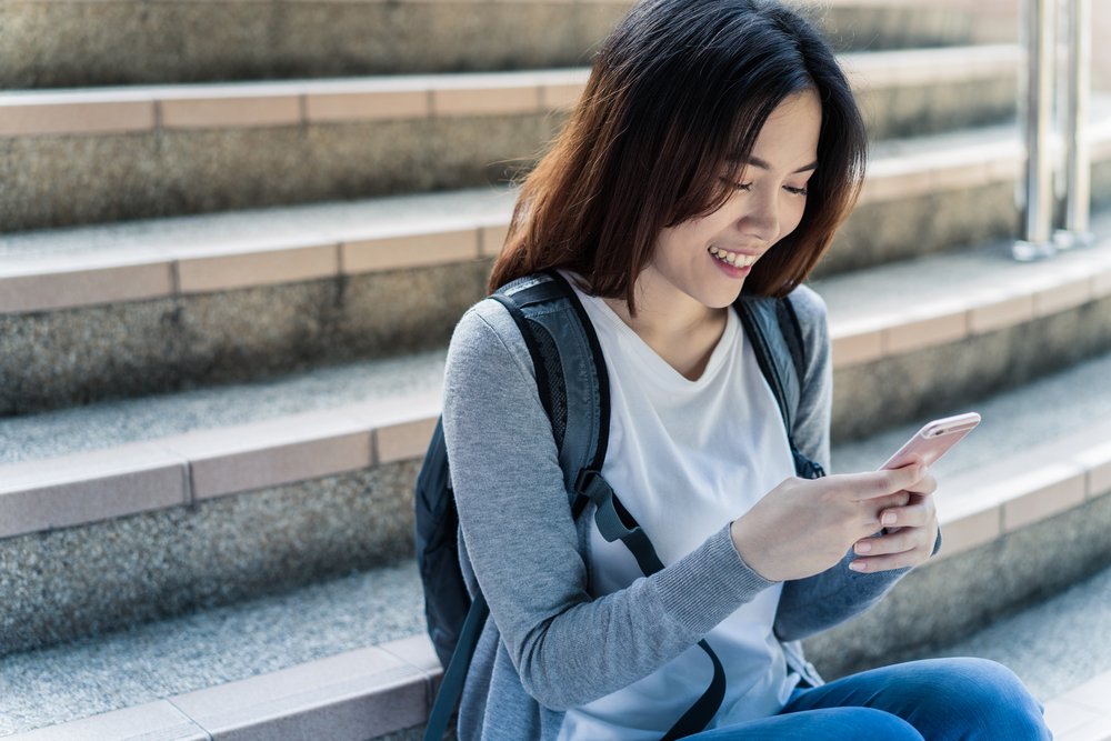 izzybilton's tweet photo. Language learning is being transformed in Asia by marrying traditional and online learning methods so students will be able to master English and Mandarin - the two languages key to the business world. https://t.co/D1YTjCivkx @Study_INTNL #EdTech #languagelearning @qoocomobile https://t.co/YpNexraERA