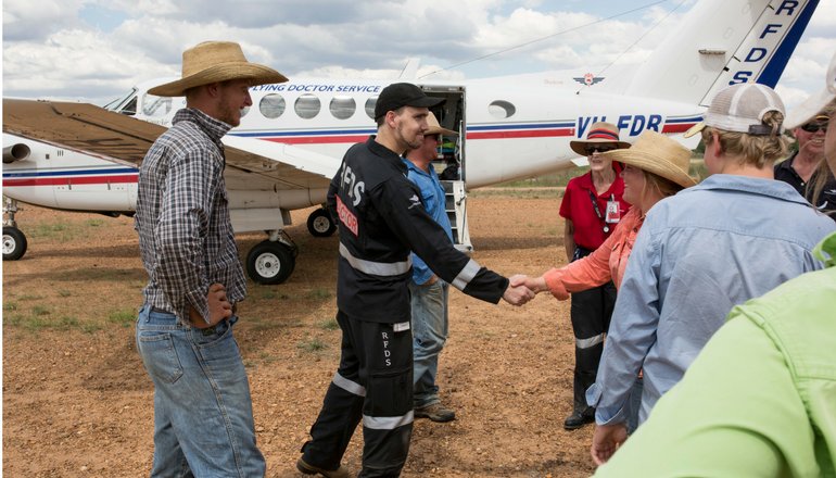 RoyalFlyingDoc's tweet photo. Today we've launched our 2018 RFDS Local Hero Awards in Queensland. Do you know a hidden hero who goes above and beyond to help the Flying Doctor?Make sure to nominate them! https://t.co/rHTpmmC1QX https://t.co/gFGJXOWIA1