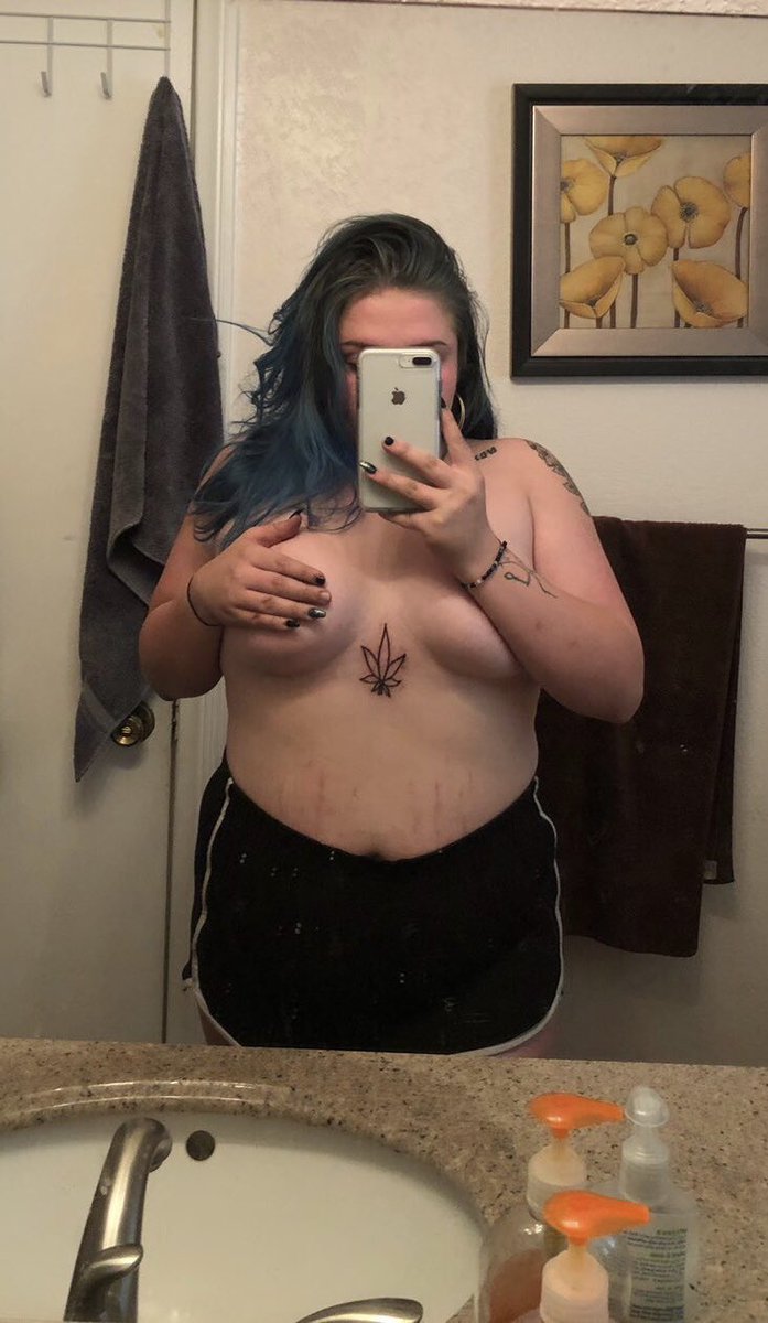 NaughtyNaddy's tweet photo. I have felt like I didn’t lose a pound either till I compared the pictures. Not done but I’ll get there. 

November to now https://t.co/1ZibpSizU6