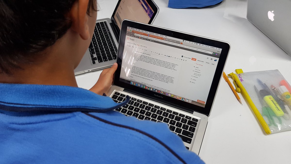 LTeacher10's tweet photo. Keeping up with the Slice of Life in Grade 5 and doing some commenting. #SOL18 #solcc18 #isklproud #isklg5 /isklg5sliceoflife.blogspot.my/ https://t.co/izweDTleaO