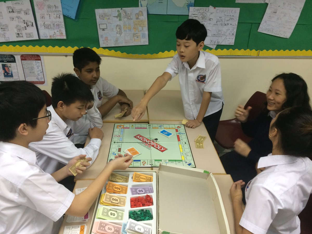 Zander_Lyvers's tweet photo. Teaching concepts of capitalism and socialism through Monopoly. I’ve always wanted to try this! https://t.co/5BwfSTxHSg