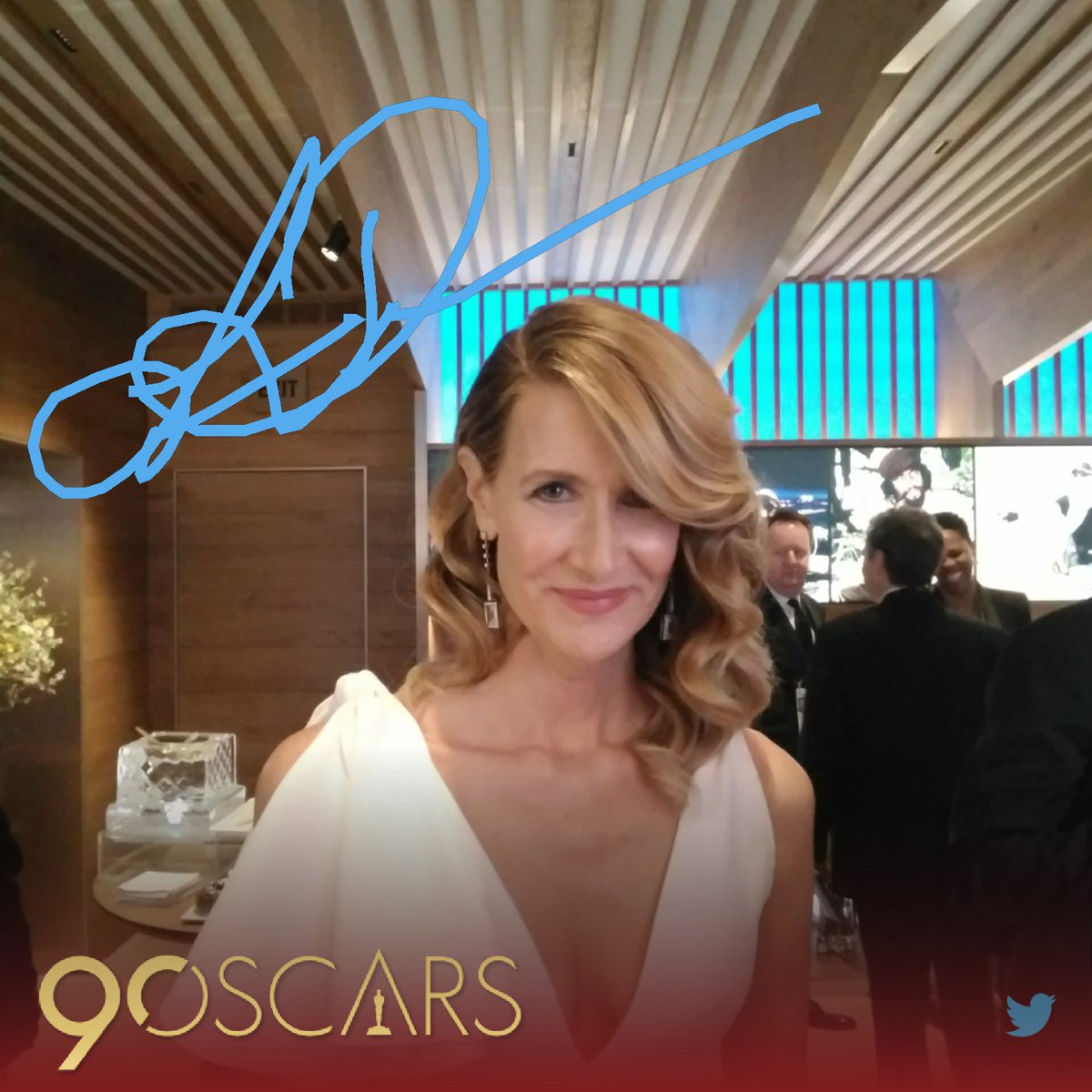 TheAcademy's tweet photo. Backstage at the #Oscars with @lauradern https://t.co/U4vhmP5JPR