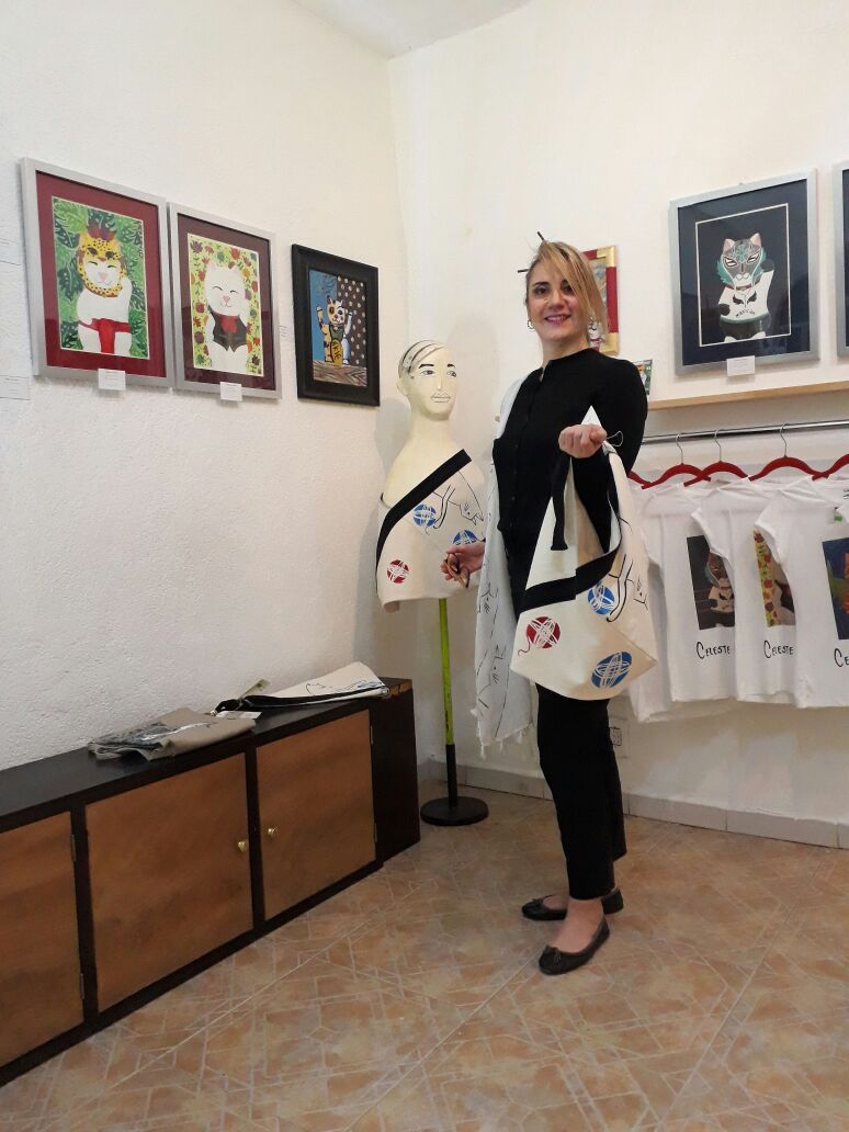 LiibiLu's tweet photo. OrigamiTextil y #gatos de @LiibiLu fusión en @Atelier_HUB con Antonio Fariña #artistaplastico presente en @GarrosCCR #expo #venta #arte y #diseño Chihuahua 131 col. #romanorte #CDMX 3 Marzo - 14 abril https://t.co/82ZpUPUSFe