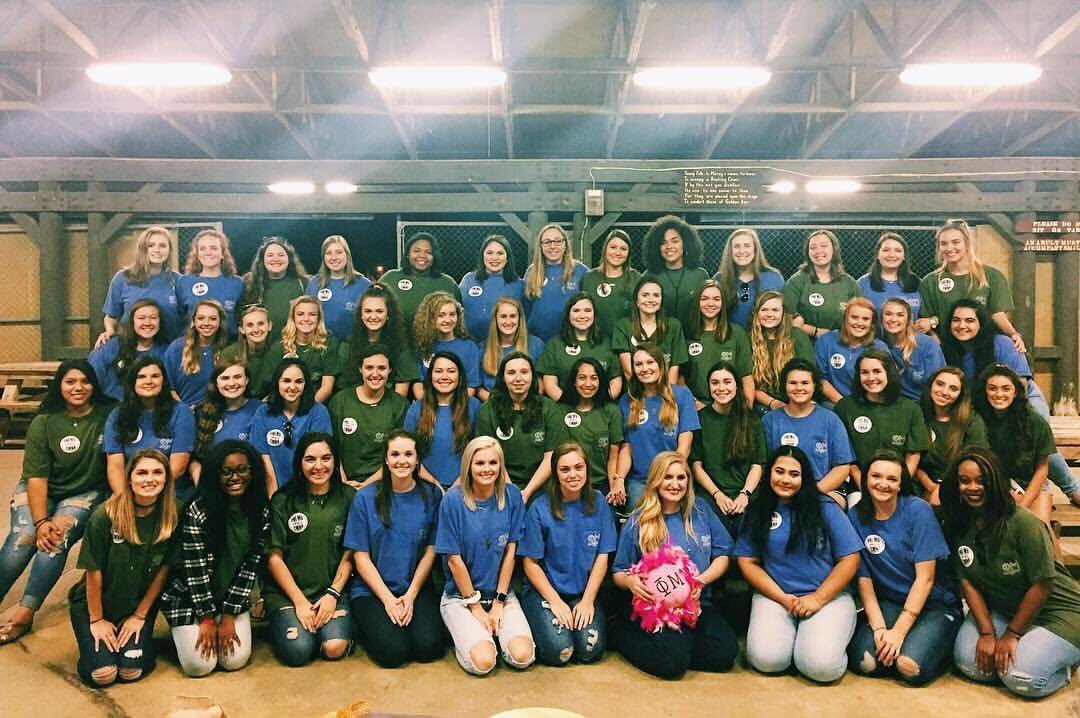 KappaSigmaOI's tweet photo. Shoutout to the ladies of @Armstrong_PhiMu for their Founder's Day today! #PhiMu #ArmstrongState https://t.co/KaMgyTjQDs