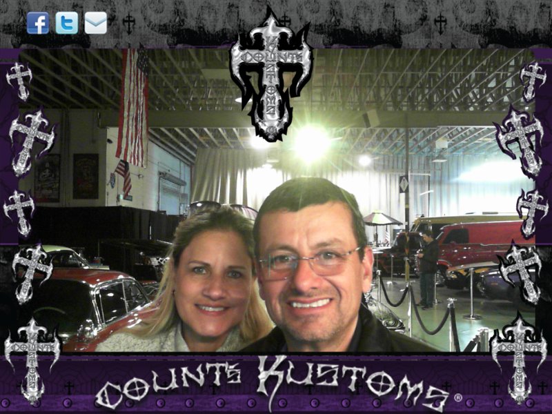PastorAcuna's tweet photo. Checking out Count's Kustoms!
@CountsKustoms #uPostcards #CountsKustoms #uPostTheMemory https://t.co/UOyXJ6WkRI