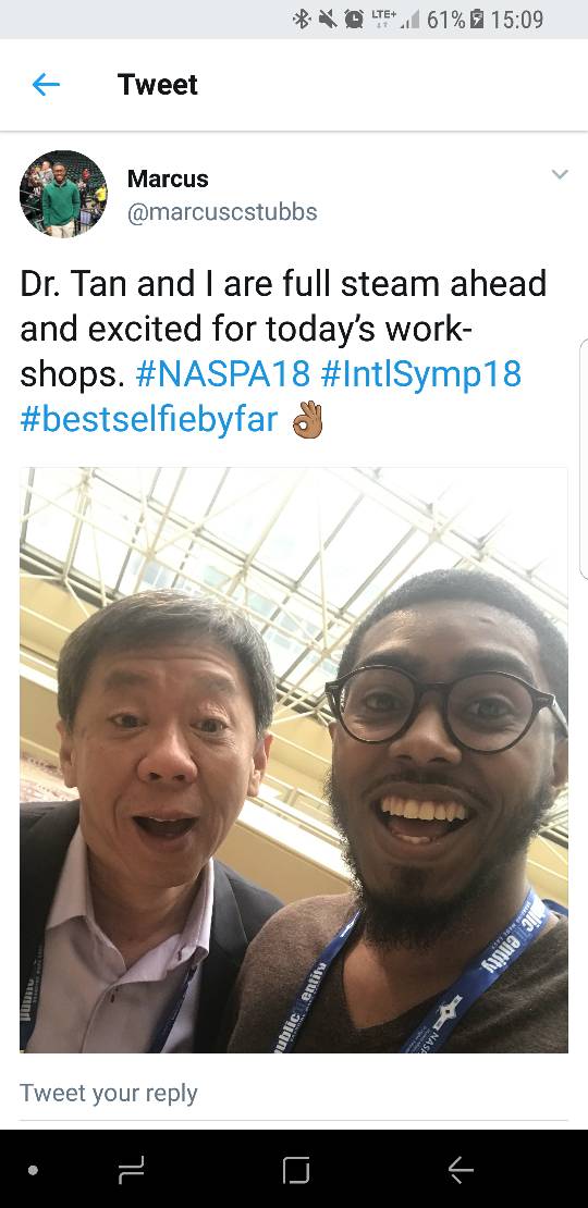 NASPA_IEKC's tweet photo. The 23rd #IntlSymp18 winner for Best Selfie is Marcus Stubbs and President Tan from Yale NUS. Yep Marcus certainly the best by far! CONGRATS!! Be sure to follow @marcuscstubbs and @yalenus! #NASPA18 https://t.co/cVFinVsWWo