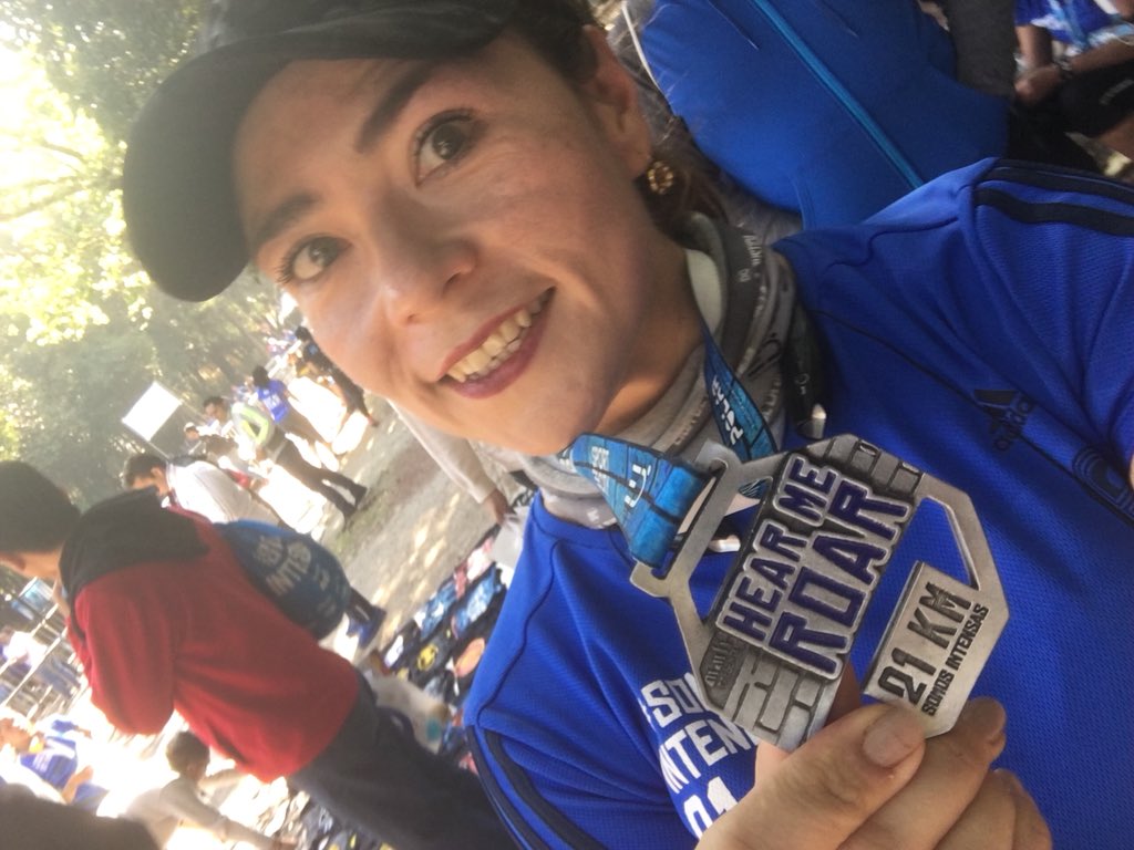 AmberTheBest's tweet photo. Mi primer medio maratón. Qué honra, orgullo y satisfacción. 

#Runner #Runnergirl #21K #MedioMaratón #Intensas #HearMeRoar #Corroconemocion #YoElegiCorrer #SumandoKms #Love2Run #Gracias #Thankful https://t.co/Cfb8ZD8Rhn