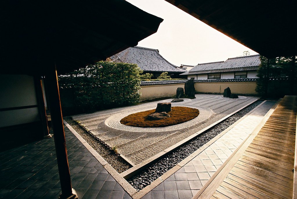 Naturally, people took to arranging the ashes in their hearths in pleasing patterns, often inspired by the raked sand in traditional temple gardens.