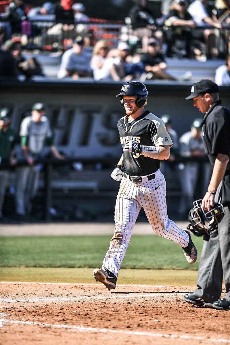 That first career home run 😄 for <a href="/griffinbernard1/">griffin bernardo</a> #ChargeOn