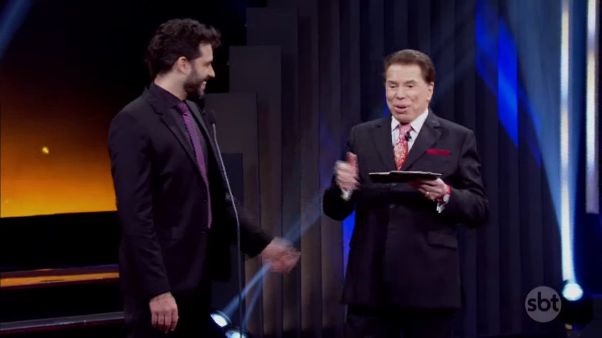 derikypereira's tweet image. "Você é contratado ou é por obra?"
- contratado
"Aaaah haha é contratado, ninguém vai roubar"

KKKKKKKKKK #TrofeuImprensa2018.