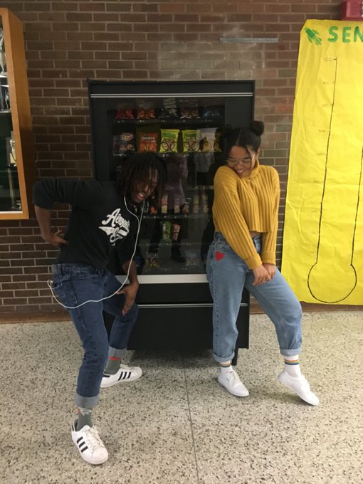 iconic https://t.co/qC8nSXsnxM<a href="/tag/newprofilepic"class="tags"><span>#newprofilepic</span></a>