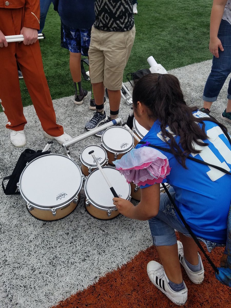 MsFonseca5's tweet photo. Explore UT! Pictures from yesterday  @NataliaISD @PKthru5mustangs https://t.co/6Wf4lhd10f