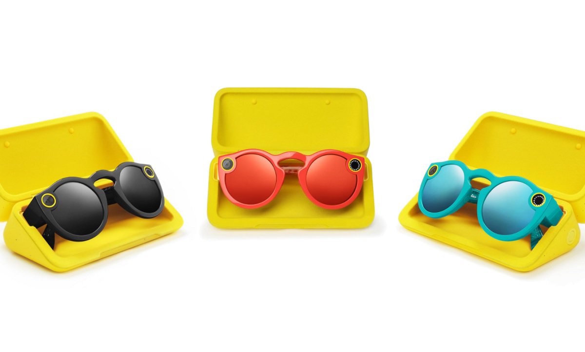 Sensovo's tweet photo. Snap Spectacles New Models In The Works: One Will Be Water-Resistant, The Other Will Have 2 Cameras https://t.co/m7qrXYTjJc https://t.co/PXvrw0QvPE