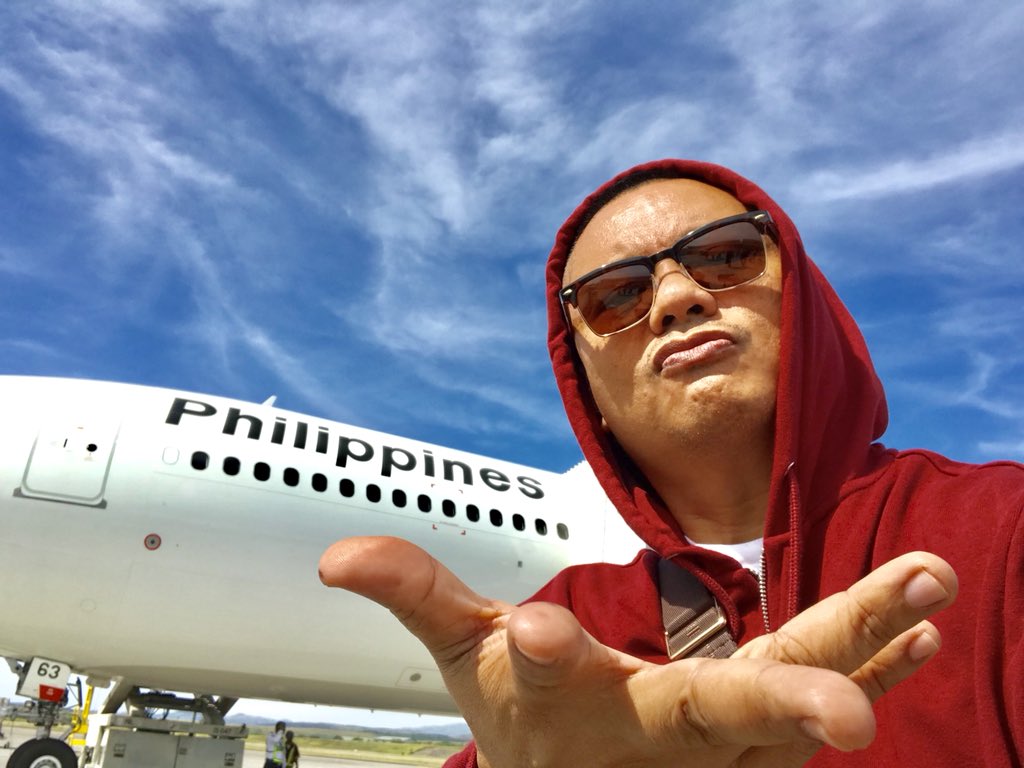 AndrewE_Dongalo's tweet photo. I’m back now here at GenSan to rock the T’boli Seslong Festival tonight!!! It’s T’boli’s turn to rock!!!#forthoseabout2rock https://t.co/ShbaPV6Ope
