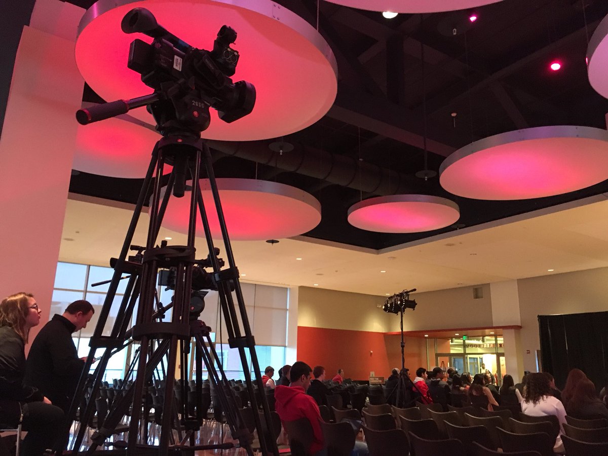 ShannonHeckt's tweet photo. We are here at the @ComptonUnion with @Cable8 covering the @ASWSU debate for 2018. Best of luck to all the candidates. If you can’t be here— a video of the entire debate will be released tonight after the debate #ASWSUDebate #CougsVote https://t.co/iQnp84322P