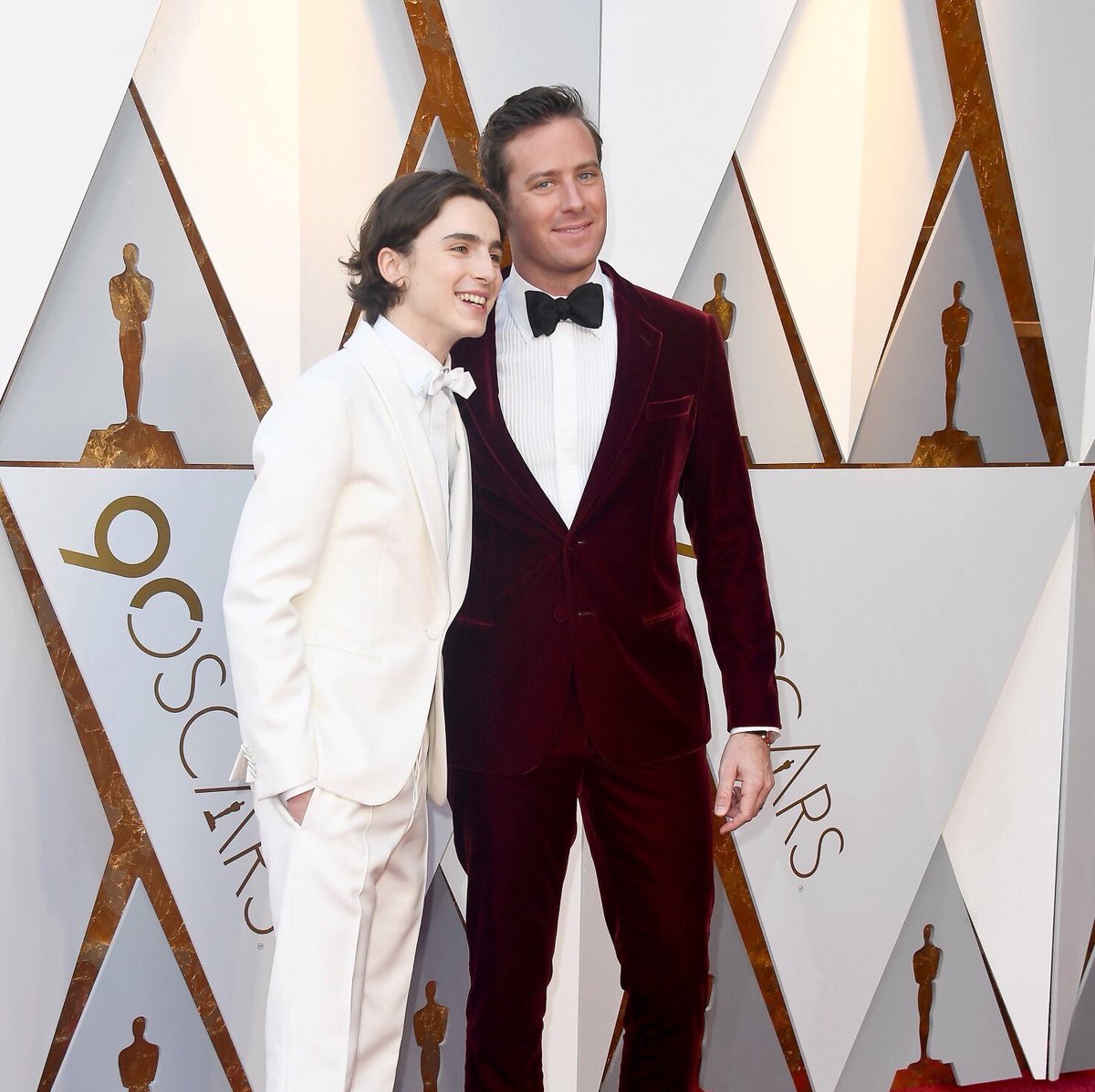 dphilippova's tweet photo. Немного любви к Арми и его красному бархату #Oscars90 https://t.co/nHrMr97n99
