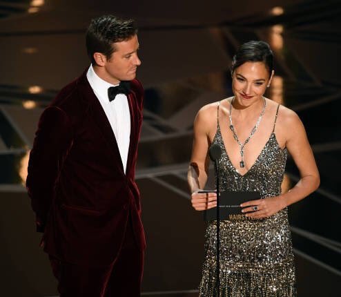 dphilippova's tweet photo. Немного любви к Арми и его красному бархату #Oscars90 https://t.co/nHrMr97n99