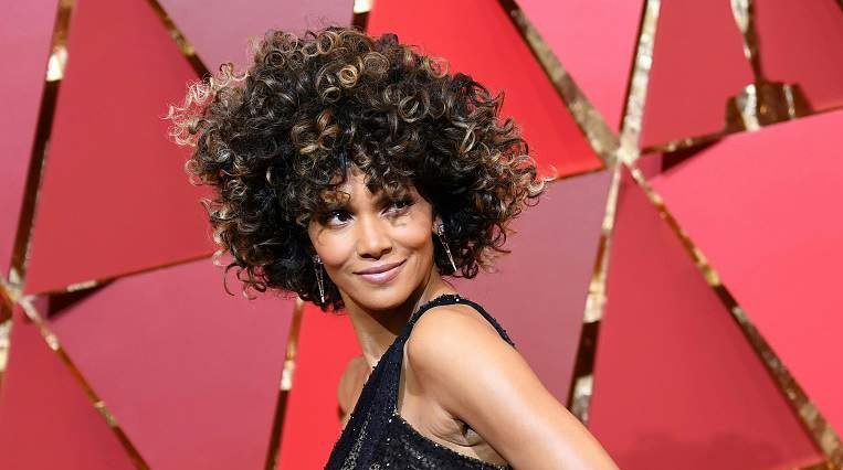 oscarsstream's tweet photo. #90thAcademyAwards How To Watch Oscars Awards 2018 Live Stream Free Online Without Cable. Watch Vanity Fair's 2018 Oscar Party #LiveStream Here.

TV-Channel-->> https://t.co/DnNwAOmKJd

Oscars 2018 Channel, time and full update. The show will air live on ABC. https://t.co/msfUn1DGo5