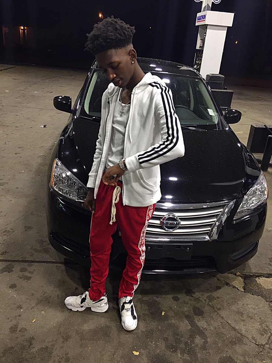 NLBAVEDO's tweet photo. Never Worried ❗️❗️❗️
#ForeverFlyy #DoubleF #RedBudBabyOutNow🔥
#J4B2OutNow🔥#NLB🚫👀🔙 https://t.co/nsbF1Lij4V