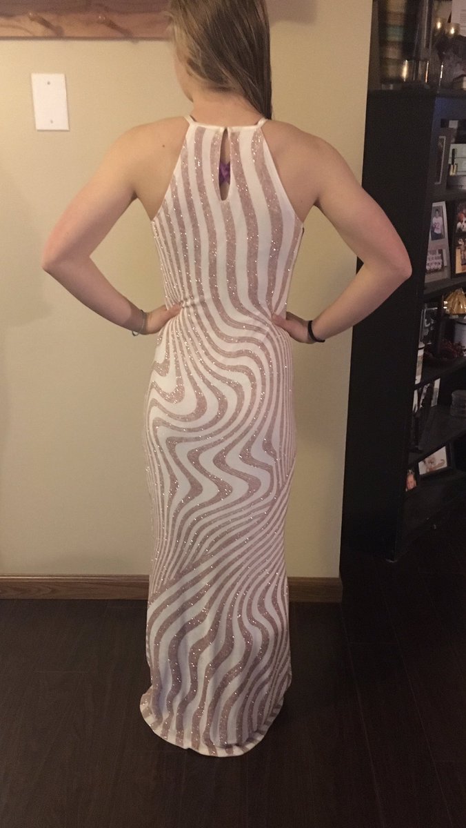 jenna_sisson's tweet photo. Selling!! White and gold size-3/4 for $80 (worn once) and second dress is royal blue just didn't have a front pic.  size-small $65 (never worn) https://t.co/gJlJ3qEPd8