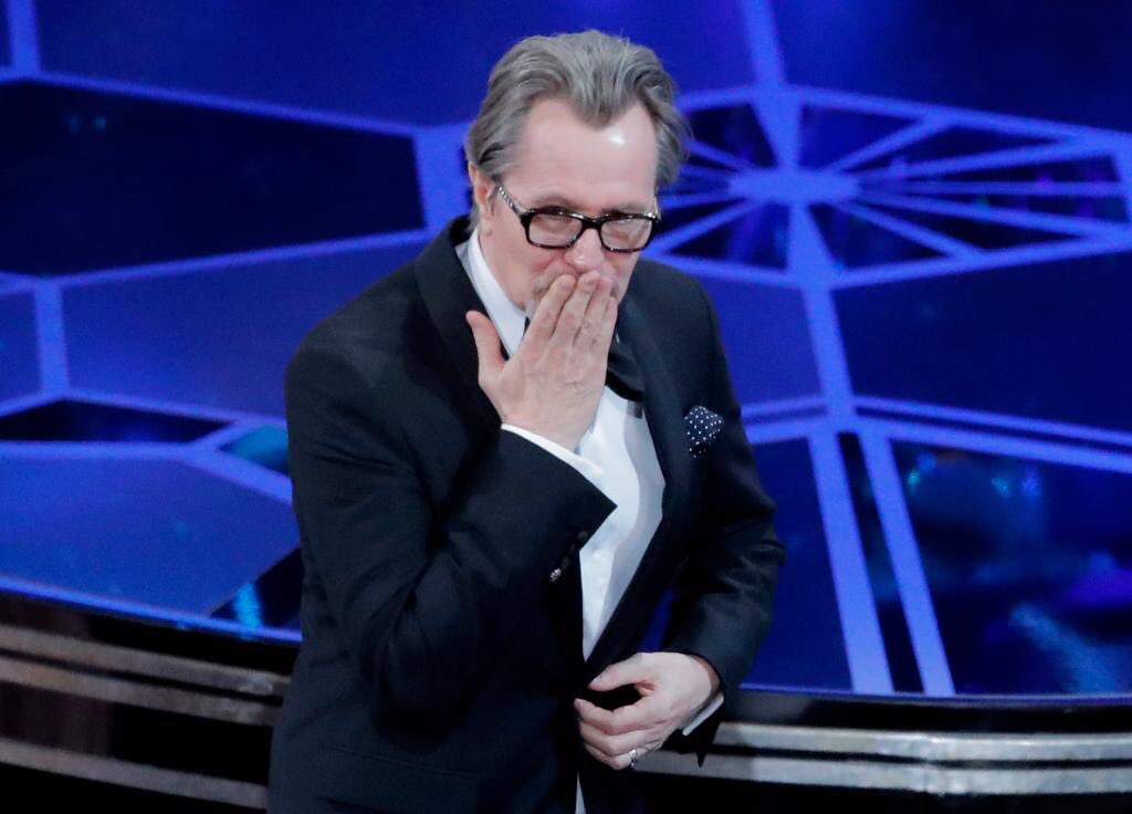 dphilippova's tweet photo. Ещё немного Гари Олдмана
#BestLeadingActor #GaryOldman #Oscars90 https://t.co/GI0aKMt5Un