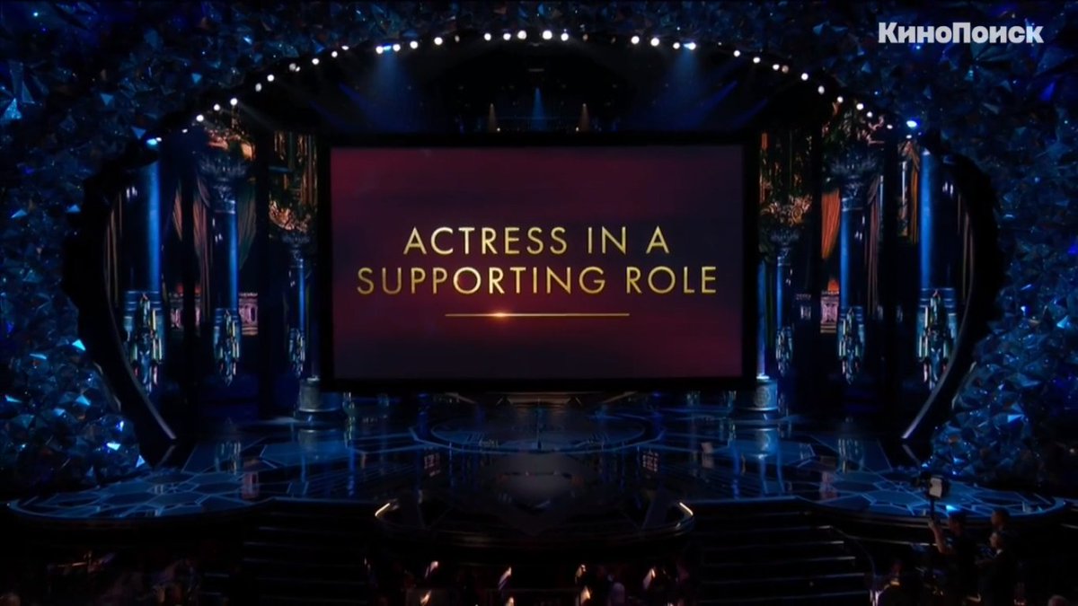 dphilippova's tweet photo. Актриса второго плана - Эллисон Дженни из Тони (я бы её не узнала)
#Oscars90 https://t.co/UEo8LbJjs2