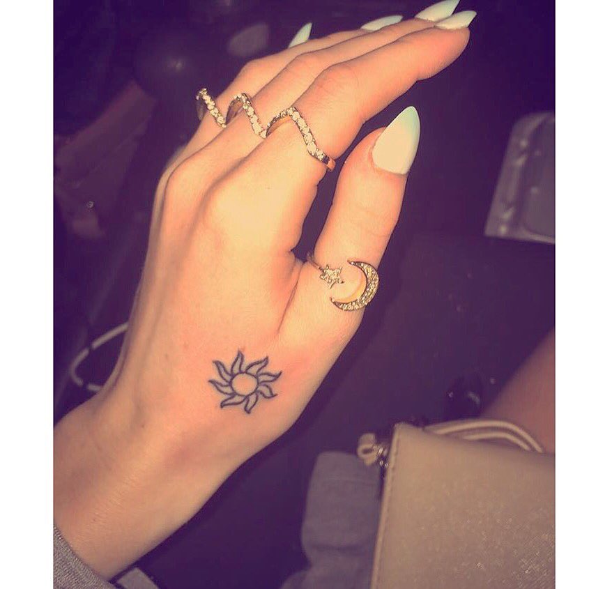 JessicaCablee's tweet photo. Two newest editions 🙃 https://t.co/Vi9hwKB6sG