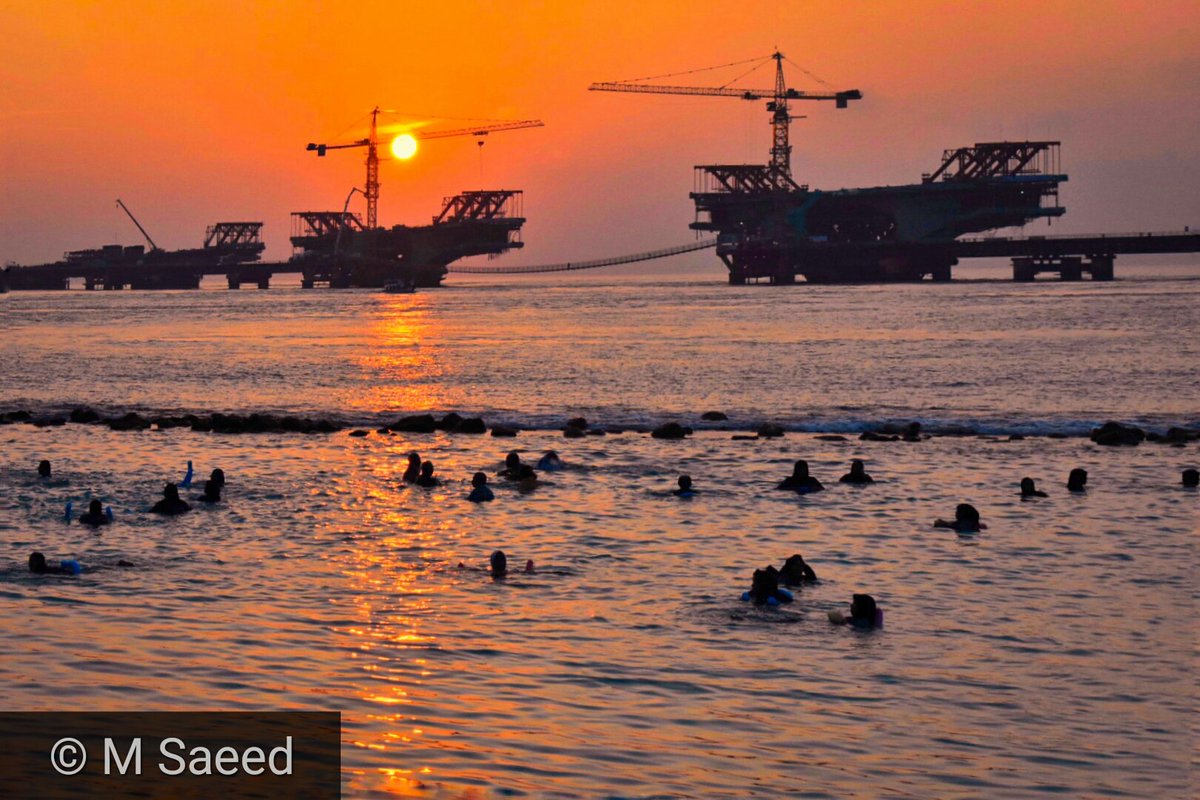 Good morning #sunrise #MaleCity #nikond3400 #aharengeraajje #Maldives