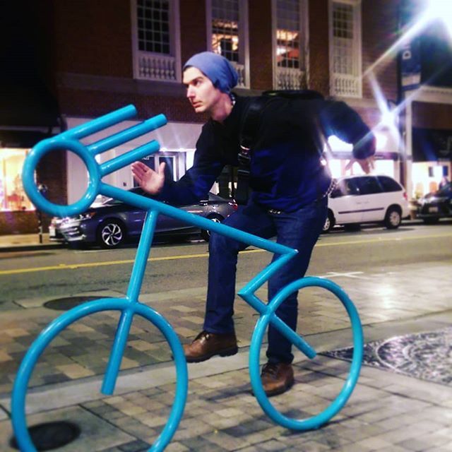 VieCycle's tweet photo. Exploring the Bay Area...apparently google bikes need some maintenance. Maybe they need some Vie Cycle support...
.
.
.
.
.
.
#bikerack #ride #bluebike #bikeshare #googlebikes #bikesafety #lockitdontloseit #bikefar #sanfran #bayarea #burlingame #sanmateo… https://t.co/JhAqUBMBNO https://t.co/CVruGMqS26
