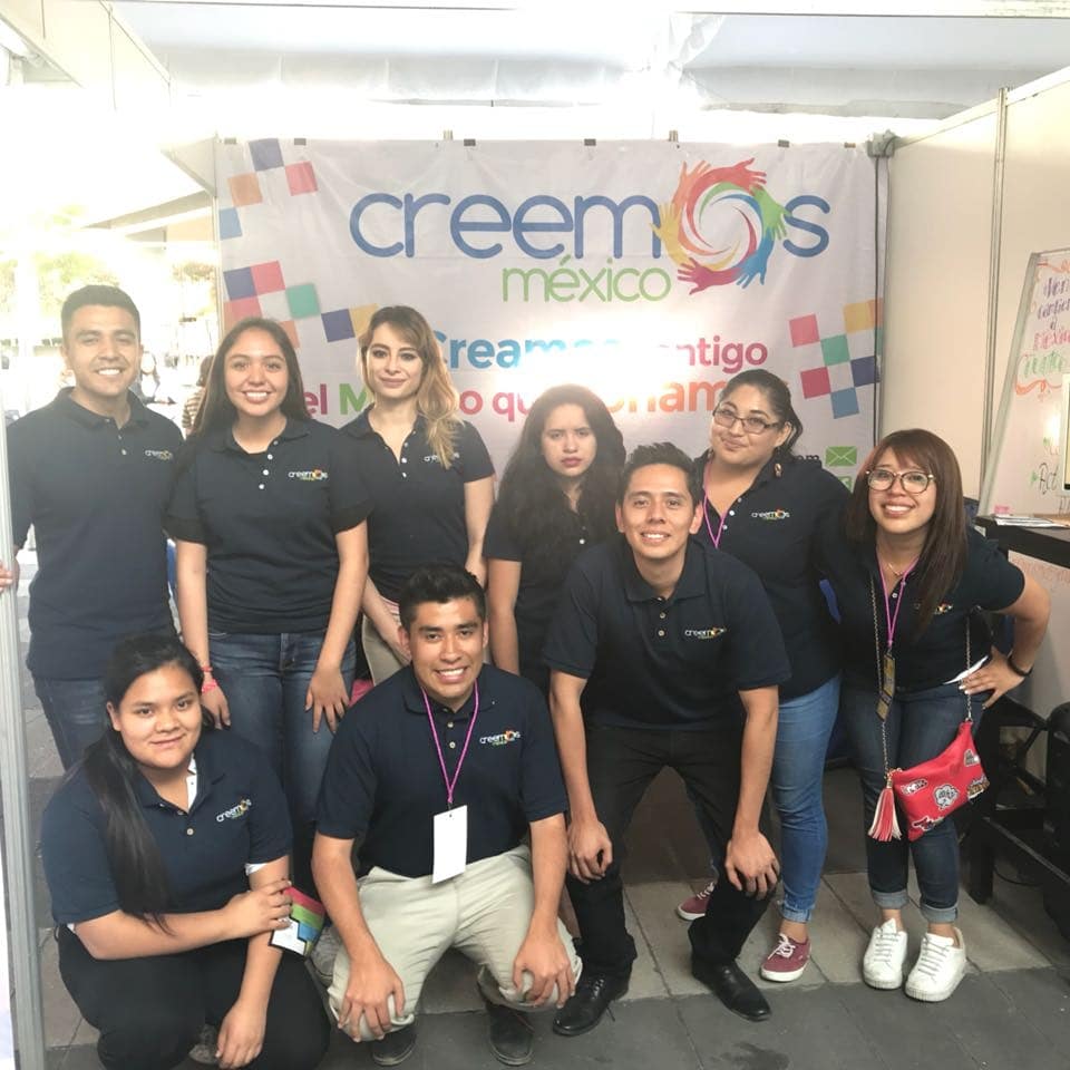 CreemosMX's tweet photo. La formación de niños y jóvenes es nuestro mayor reto, con este propósito estuvimos este fin de semana en #ExpoTuEscuela en la Alameda del Sur dandos a conocer.
 #CreemosJuntosElMéxicoConElQueSoñamos. Somos un gran equipo y esto apenas comienza.

#CreemosMx ¡Únete! https://t.co/g149wtzHwD