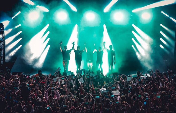 hoenahfund's tweet photo. “and we are Why Don’t We” ❤️

@whydontwemusic @corbynbesson @jackaverymusic @SeaveyDaniel @JonahMarais @ImZachHerron https://t.co/NJk3JxyV1a