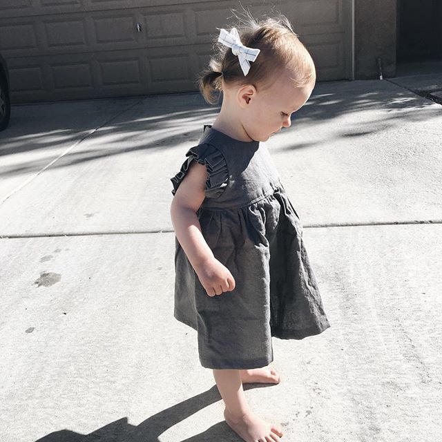 MakeupMonet's tweet photo. happy sunday, from my barefoot diva https://t.co/47pXyeg6rA https://t.co/xTY3lf9RU2