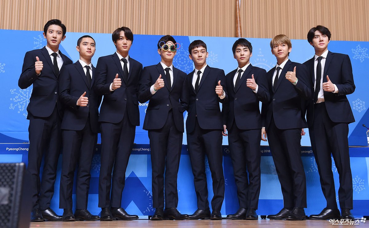 Jeff__Benjamin's tweet photo. The most active #Kpop acts on social networks for week of 3/3/18, per @Billboard's Social 50 chart:
See more on my Instagram Story: https://t.co/9uyoX8ibrI
*1. BTS (-)*
2. EXO (-)
3. Seventeen (-)
4. Wanna One (-)
5. Blackpink (-)
6. Monsta X (-)
7. Red Velvet (Chart Return!) https://t.co/mHMIDFtWUX