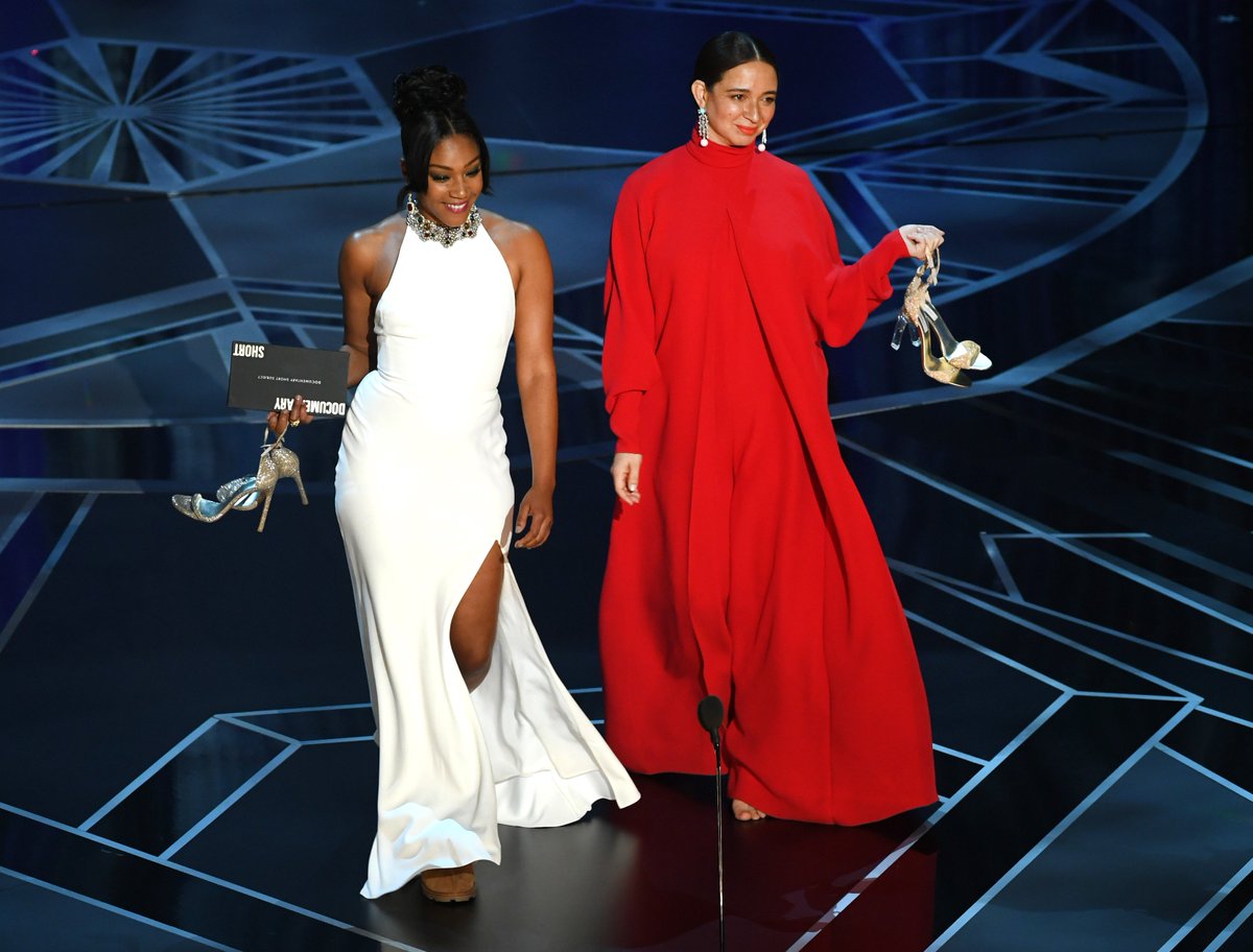 blackvoices's tweet photo. Most iconic duo to grace the #Oscars stage tonight https://t.co/2JOhSat7zS