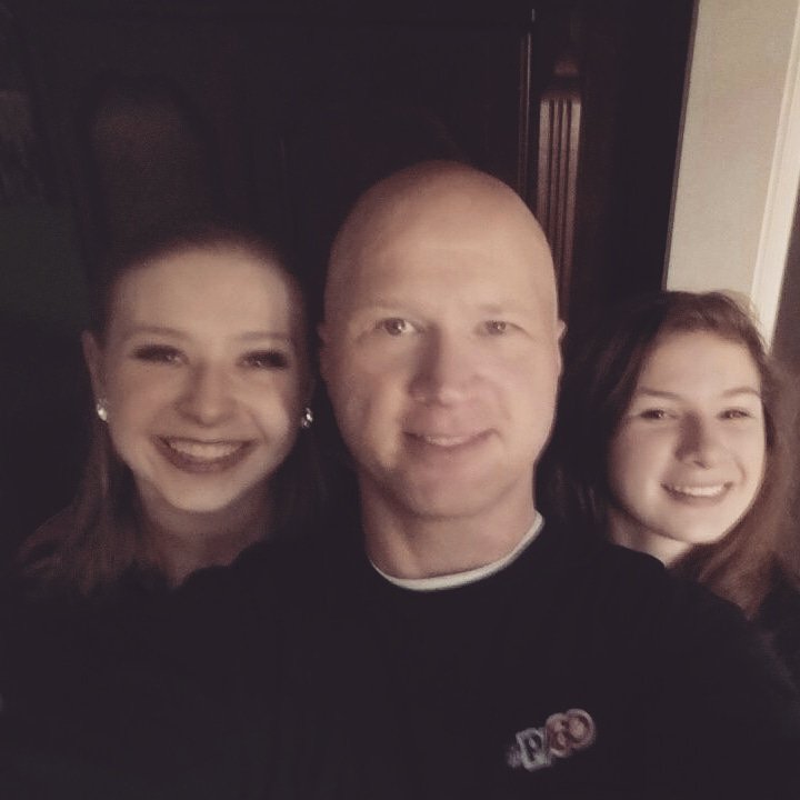 dmjones66's tweet photo. So proud of these two! Lily (in her duo with Emma) and Grace in her solo won Judge's Awards for Chemistry and Passion, respectively! I've seen their dedication first hand and am so happy that their hard work was rewarded. #ProudDanceDad #Starsteps #TheyGetTheirMovesFromMomTho https://t.co/jzVBhJaRsk