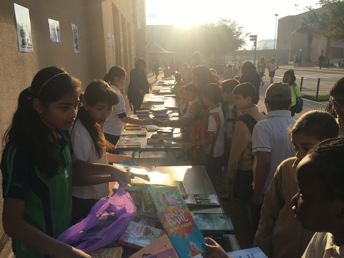 MrJamiePlunkett's tweet image. The sun is shining 🌞 and a perfect morning for a book swap! Which book will you start to read today? #gcsbookweek #behappybegcs @GCSchoolDubai @Taaleem @GCSPYPCor #literacy