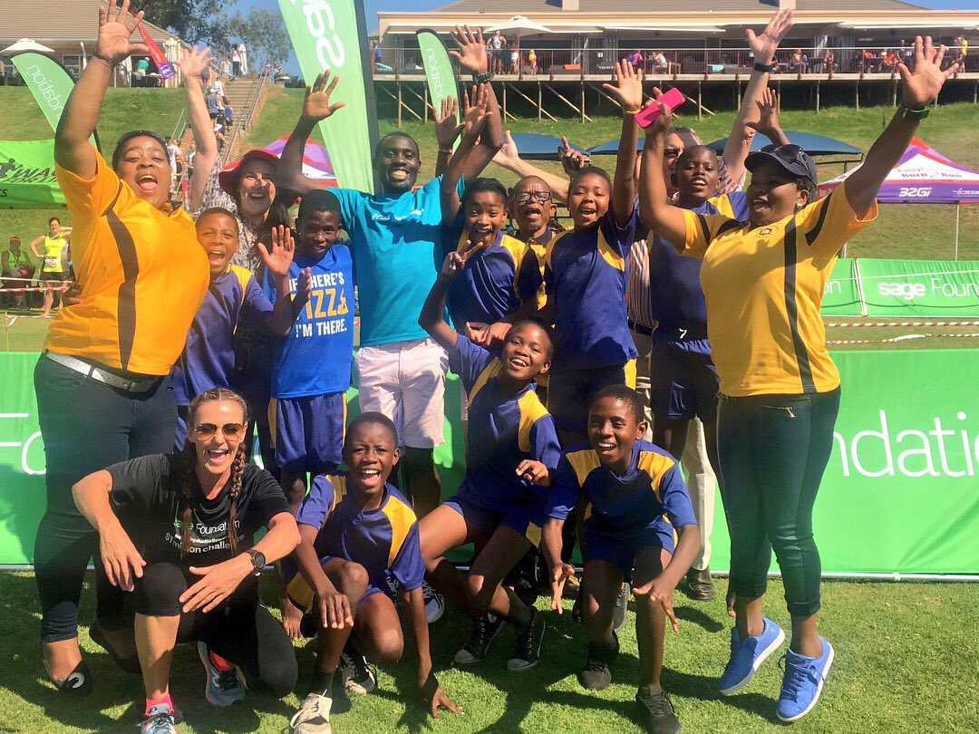 babaLatitia's tweet photo. #IMoveMe #SeizeInspiration #MondayMotivation
@@sagefoundation Great work Thank you for having me. Honored to have met these young athletes. @PfP4SA
If you believe in yourself, have dedication and pride and never quit, you'll be a winner. -#ASICSFrontRunnerZA @ASICS_ZA @ASICS_FR https://t.co/6KiR2upHpg