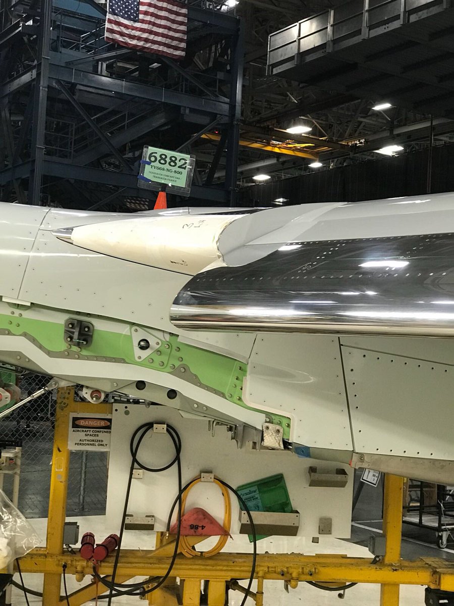 Les ailes du TVJ son prêtes pour rejoindre le fuselage, équipées de leurs winglets et des mâts moteur.