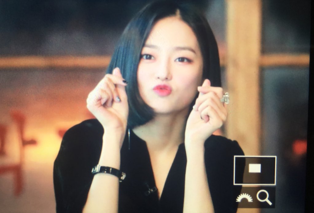 980810_com's tweet photo. 180305 팩트인스타 #CLC #예은 (@CUBECLC) 프리뷰 #장예은 https://t.co/C9iSTdtKcK