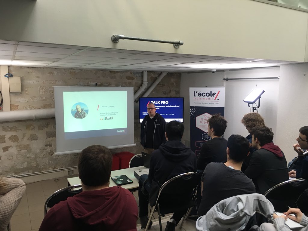 DeezerDevs's tweet photo. Today @NascImpact is sharing his journey at @ecolemultimedia  #deezerlife https://t.co/e8fAfV71B5