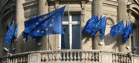 Clemencenizard's tweet photo. #MiFIDII arrived in January, but with new rules added as late as November, what are the challenges for the year ahead? Learn more:  https://t.co/JaEO5msvoT https://t.co/YP22HR6HAe