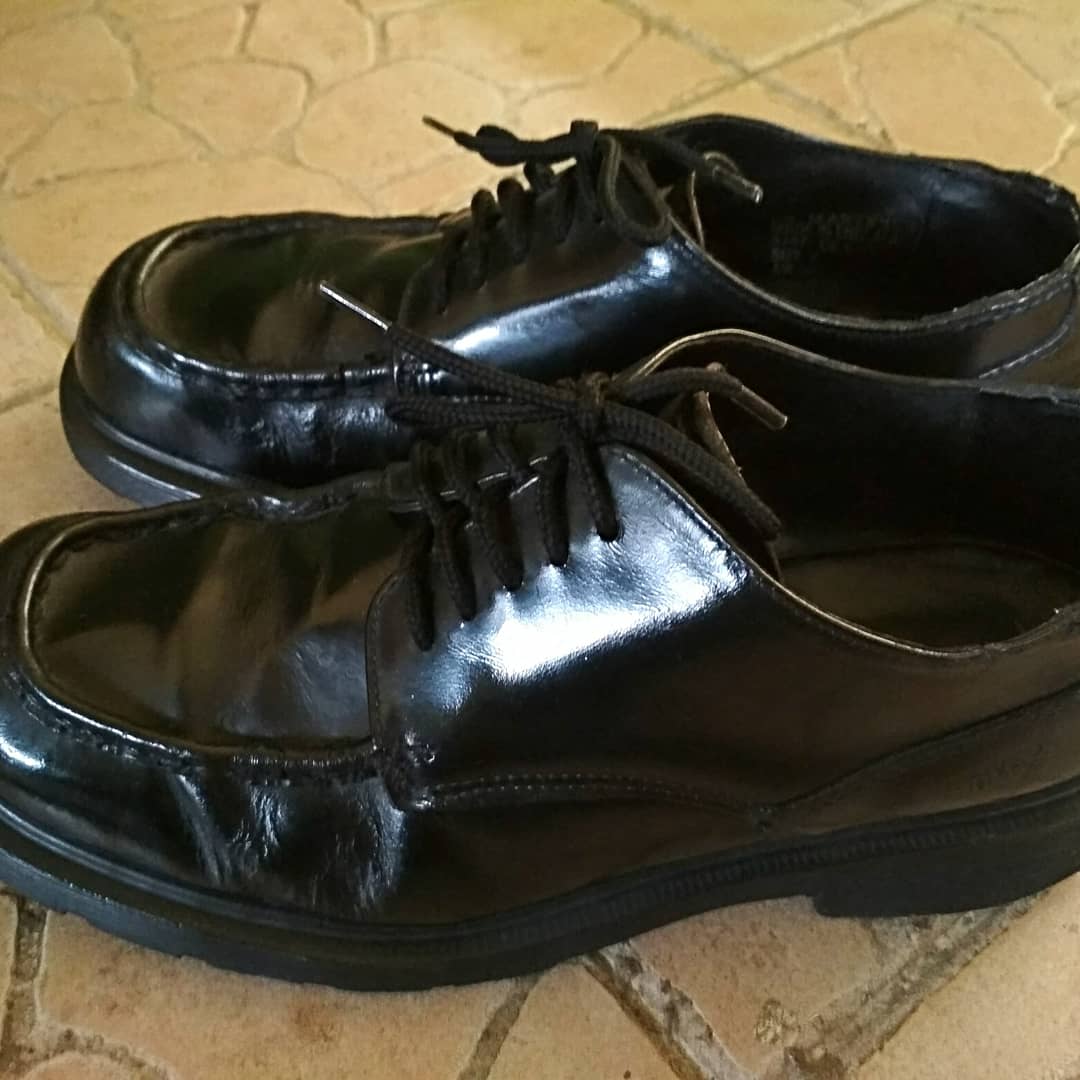 ilhampaduma's tweet image. JUAL DR. MARTENS 8747

Kondisi Mulus 90%
2nd
5 eyelets 
Size : 8 / 42
Warna : Hitam

MADE IN ENGLAND
ORIGINAL 

Price? 
Via DM
WA : +6289657044008 
Bisa COD Bandung 
Luar Bandung exclude ongkir 

#jualdocmart #jualdrmartens #jualdm #docmart #drmartens 
#forsale #drmartensoriginal