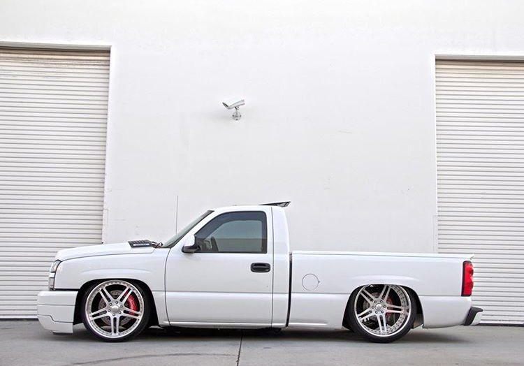 westside_trucks's tweet photo. Side shot Sunday 
_
#westsidetrucks #truckin #truckindaily 
https://t.co/TNTPZFvYtd https://t.co/QLEZ6jff7l