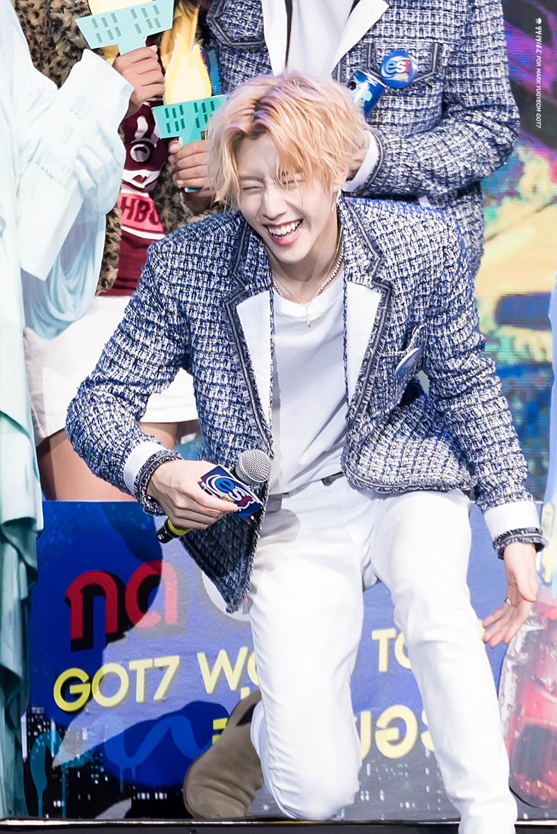 yyayiez's tweet photo. [HQ] 180223 EST PRESSCON 

@mtuan93  

#Mark #마크 
#GOT7 #갓세븐 
#estซ่าซี้ดสุดขั้วกับGOT7 https://t.co/X9zTNE01KF