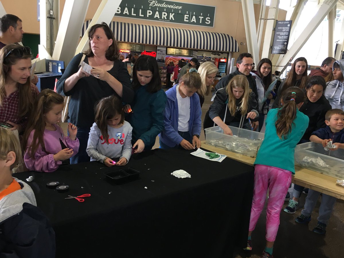 sabrina_sbsd's tweet image. #sbsdstream #sbsdedu represented at SD Science Expo! Great day—thank you SBSD Ss, STREAM TOSAs &amp;amp; parents!