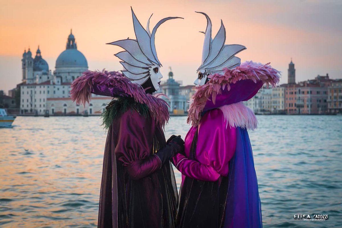 CATELI79FE's tweet photo. #Venice #Magic #venicecarnival #photography https://t.co/sPK4biMMnb