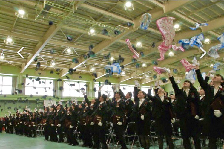 DncHaaat01's tweet photo. 3月5日 日本航空専門学校卒業しました🎓
5年間のJAA生活に終止符です✈
みんな本当に大好き！2年間ありがとう！
･
そして、答辞に感動しました。💭
#日本航空専門学校 #卒業式 #北海道 https://t.co/ZvSBOnZljP