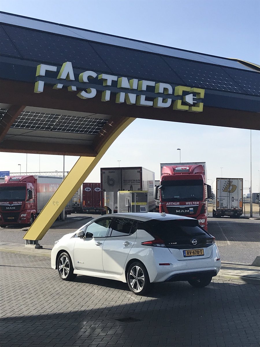 Perfecte service weer van <a href="/Fastned/">Fastned</a> login probleempje - eerst laadsessie starten dan probleempje oplossen! Top! <a href="/Nissan_NL/">Nissan Nederland</a> <a href="/NLMobility/">NLMobility</a>